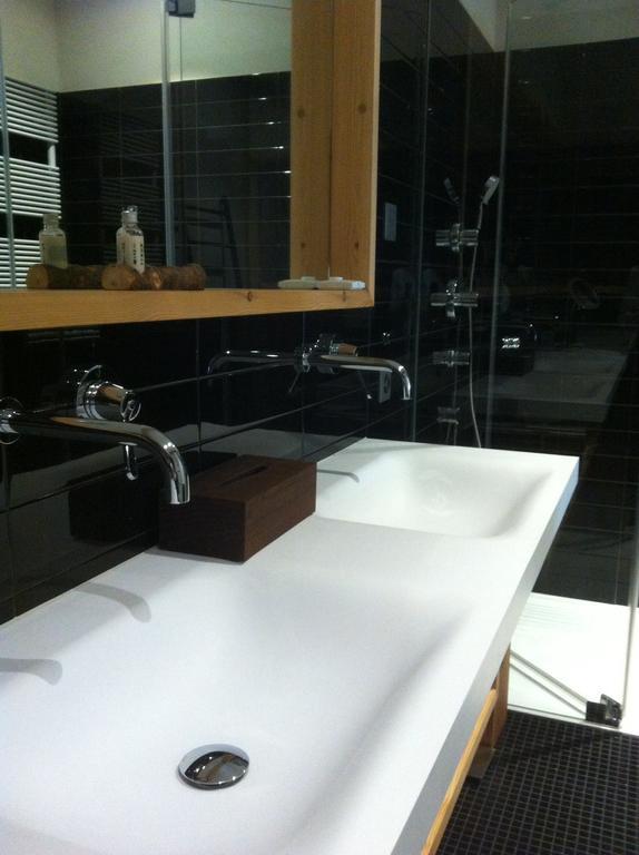 Chalet Park Apartment Mit Sauna Hamam Diemtigen 객실 사진